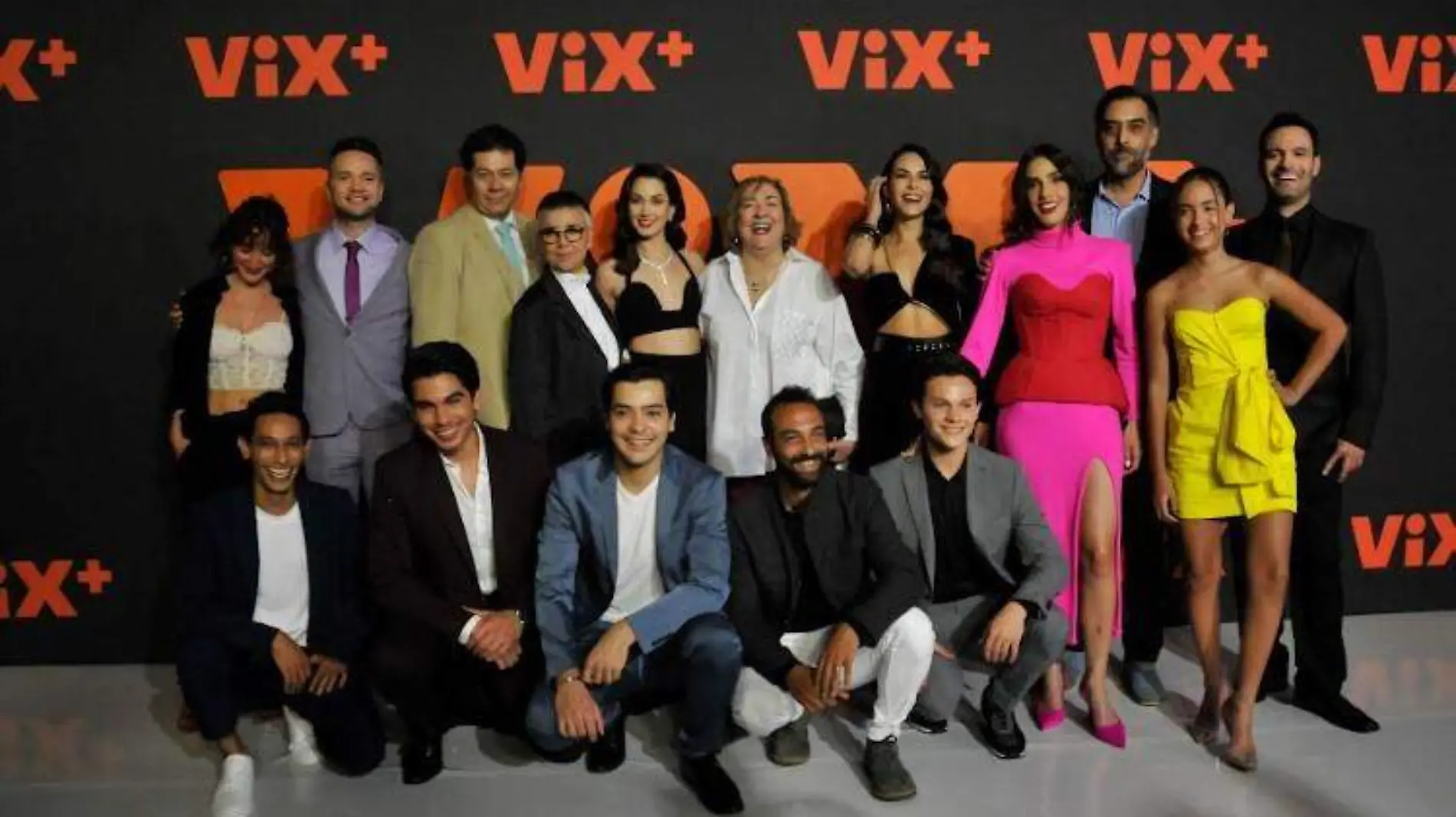 Elenco de la bioserie La doña